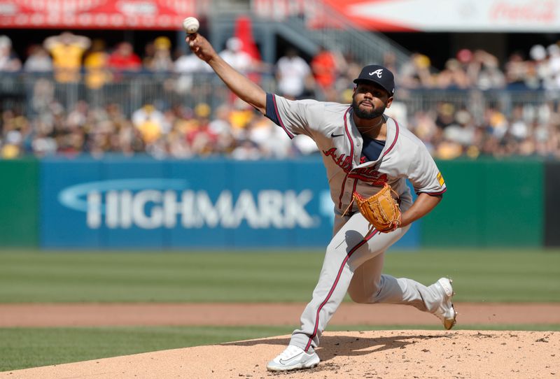 May 25, 2024; Pittsburgh, Pennsylvania, USA;  Atlanta Braves starting Reynaldo López (40) delivers a pitch against the Pittsburgh Pirates during the first inning  at PNC Park. Mandatory Credit: Charles LeClaire-USA TODAY Sports