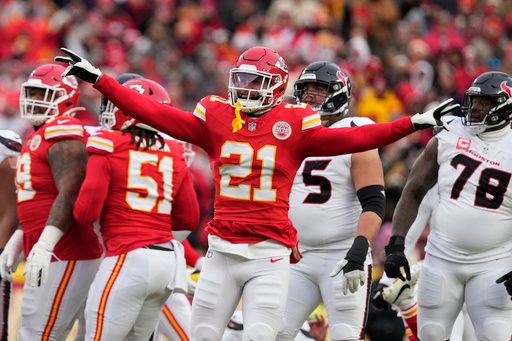 Kansas City Chiefs March Past Houston Texans, Edging Closer to Glory