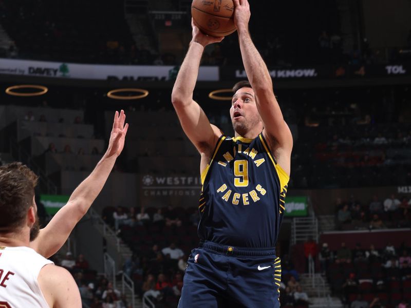 Cleveland, OH - OCTOBER 10: T.J. McConnell #9 of the Indiana Pacers shoots the ball during the game against the Cleveland Cavaliers during a NBA pre season game on October 10, 2024 at Rocket Mortgage Fieldhouse in Cleveland, Ohio. NOTE TO USER: User expressly acknowledges and agrees that, by downloading and or using this photograph, User is consenting to the terms and conditions of the Getty Images License Agreement. Mandatory Copyright Notice: Copyright 2024 NBAE (Photo by Jeff Haynes/NBAE via Getty Images)