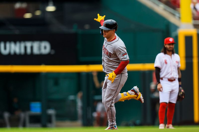 May 9, 2024; Cincinnati, Ohio, USA; Arizona Diamondbacks designated hitter Joc Pederson (3) runs the bases after hitting a solo home run in the first inning against the Cincinnati Reds at Great American Ball Park. Mandatory Credit: Katie Stratman-USA TODAY Sports