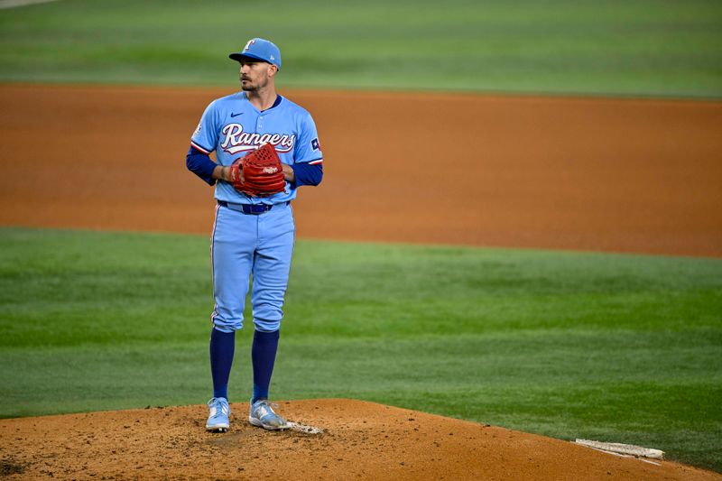 Sep 22, 2024; Arlington, Texas, USA; Texas Rangers starting pitcher Andrew Heaney (44) pitches against the Seattle Mariners during the fourth inning at Globe Life Field. Mandatory Credit: Jerome Miron-Imagn Images