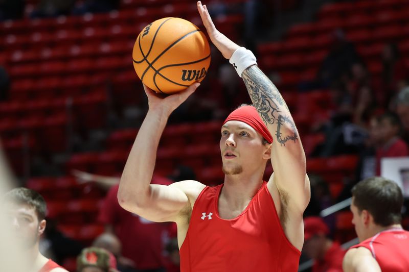 Utah Utes Clash with Utah Valley Wolverines at Jon M. Huntsman Center in Men's Basketball Showdown