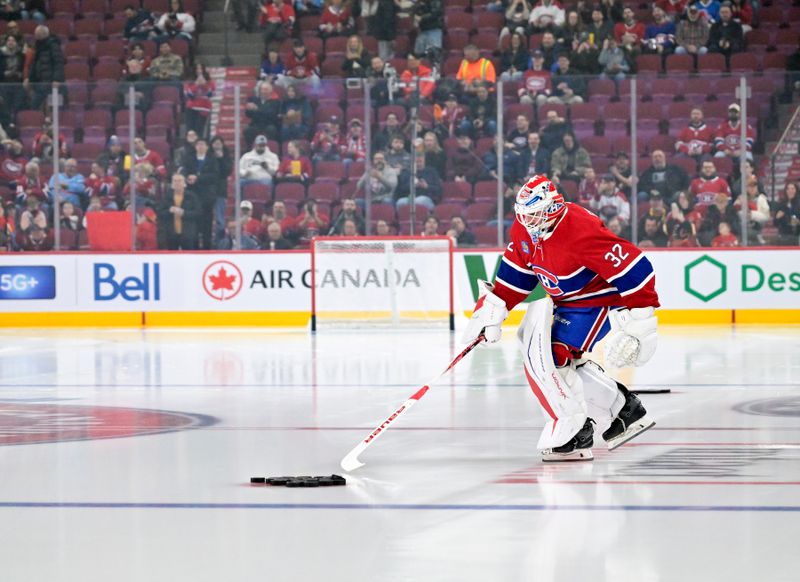 Jan 7, 2026; Montreal, Quebec, CAN; Montreal Canadiens goalie Jacob Fowler (32) skates during the warmup before the game against the Calgary Flames at the Bell Centre. Mandatory Credit: Eric Bolte-Imagn Images