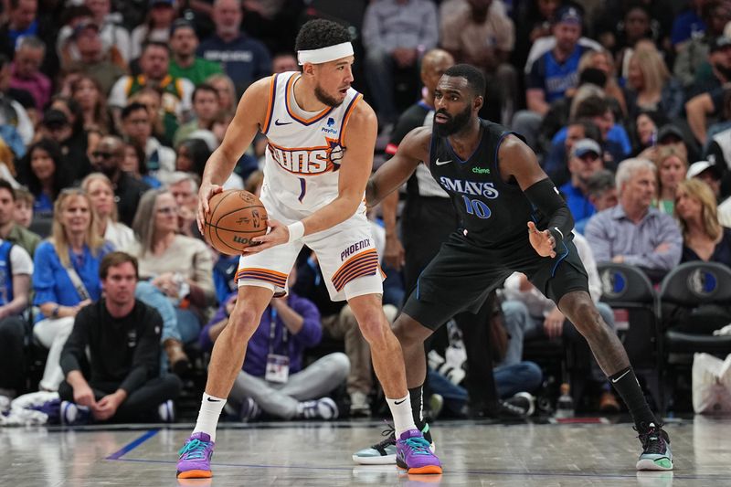 DALLAS, TX - FEBRUARY 22: Tim Hardaway Jr. #10 of the Dallas Mavericks plays defense during the game against the Phoenix Suns on February 22, 2024 at the American Airlines Center in Dallas, Texas. NOTE TO USER: User expressly acknowledges and agrees that, by downloading and or using this photograph, User is consenting to the terms and conditions of the Getty Images License Agreement. Mandatory Copyright Notice: Copyright 2024 NBAE (Photo by Glenn James/NBAE via Getty Images)