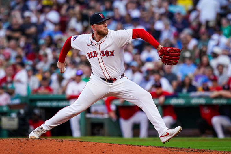Sep 28, 2025; Boston, Massachusetts, USA; Boston Red Sox pitcher Zack Kelly (76) throws a pitch against the Detroit Tigers in the eighth inning at Fenway Park. Mandatory Credit: David Butler II-Imagn Images