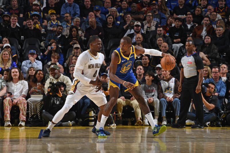 SAN FRANCISCO, CA - OCTOBER 30: Jonathan Kuminga #00 of the Golden State Warriors dribbles the ball during the game against the New Orleans Pelicans on October 30, 2024 at Chase Center in San Francisco, California. NOTE TO USER: User expressly acknowledges and agrees that, by downloading and or using this photograph, user is consenting to the terms and conditions of Getty Images License Agreement. Mandatory Copyright Notice: Copyright 2024 NBAE (Photo by Noah Graham/NBAE via Getty Images)