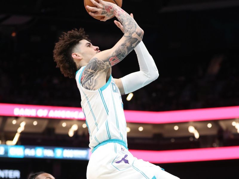 CHARLOTTE, NC - MARCH 07: LaMelo Ball #1 of the Charlotte Hornets shoots the ball during the game against the Cleveland Cavaliers  on March 07, 2025 at Spectrum Center in Charlotte, North Carolina. NOTE TO USER: User expressly acknowledges and agrees that, by downloading and or using this photograph, User is consenting to the terms and conditions of the Getty Images License Agreement. Mandatory Copyright Notice: Copyright 2025 NBAE (Photo by Brock Williams-Smith/NBAE via Getty Images)