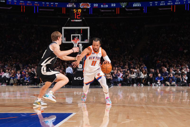 NEW YORK, NY - JANUARY 12: Jalen Brunson #11 of the New York Knicks drives to the basket during the game against the Milwaukee Bucks on January 12, 2025 at Madison Square Garden in New York City, New York.  NOTE TO USER: User expressly acknowledges and agrees that, by downloading and or using this photograph, User is consenting to the terms and conditions of the Getty Images License Agreement. Mandatory Copyright Notice: Copyright 2025 NBAE  (Photo by Jesse D. Garrabrant/NBAE via Getty Images)