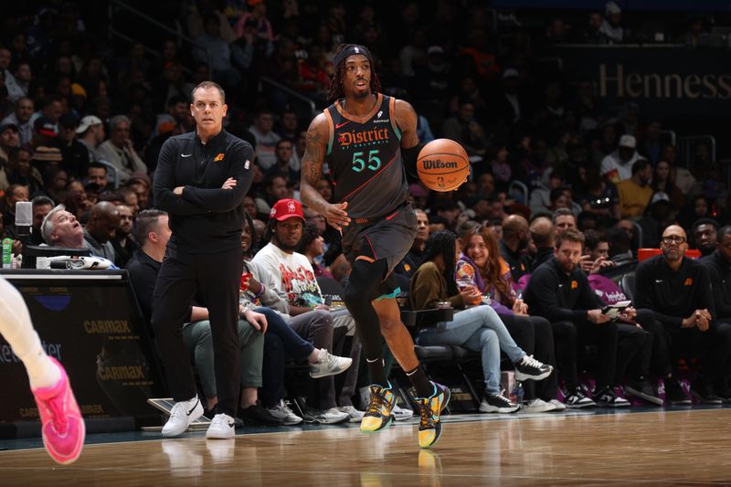 WASHINGTON, DC -? FEBRUARY 4: Delon Wright #55 of the Washington Wizards handles the ball during the game against the Phoenix Suns on February 4, 2024 at Capital One Arena in Washington, DC. NOTE TO USER: User expressly acknowledges and agrees that, by downloading and or using this Photograph, user is consenting to the terms and conditions of the Getty Images License Agreement. Mandatory Copyright Notice: Copyright 2024 NBAE (Photo by Stephen Gosling/NBAE via Getty Images)