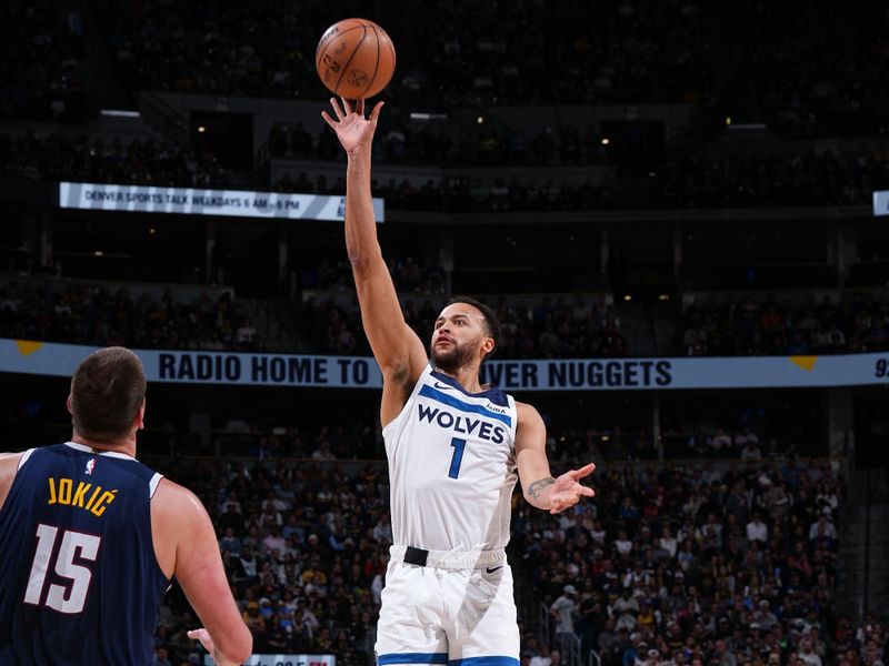 DENVER, CO - APRIL 10: Kyle Anderson #1 of the Minnesota Timberwolves drives to the basket during the game against the Denver Nuggets on April 10, 2024 at the Ball Arena in Denver, Colorado. NOTE TO USER: User expressly acknowledges and agrees that, by downloading and/or using this Photograph, user is consenting to the terms and conditions of the Getty Images License Agreement. Mandatory Copyright Notice: Copyright 2024 NBAE (Photo by Garrett Ellwood/NBAE via Getty Images)