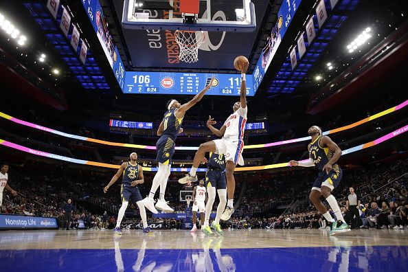 DETROIT, MI - DECEMBER 11: Ausar Thompson #9 of the Detroit Pistons shoots the ball during the game against the Indiana Pacers on December 11, 2023 at Little Caesars Arena in Detroit, Michigan. NOTE TO USER: User expressly acknowledges and agrees that, by downloading and/or using this photograph, User is consenting to the terms and conditions of the Getty Images License Agreement. Mandatory Copyright Notice: Copyright 2023 NBAE (Photo by Brian Sevald/NBAE via Getty Images)