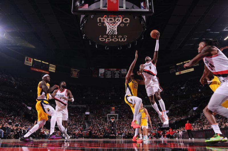 PORTLAND, OR - JANUARY 19: Jerami Grant #9 of the Portland Trail Blazers drives to the basket during the game against the Indiana Pacers on January 19, 2024 at the Moda Center Arena in Portland, Oregon. NOTE TO USER: User expressly acknowledges and agrees that, by downloading and or using this photograph, user is consenting to the terms and conditions of the Getty Images License Agreement. Mandatory Copyright Notice: Copyright 2024 NBAE (Photo by Cameron Browne/NBAE via Getty Images)