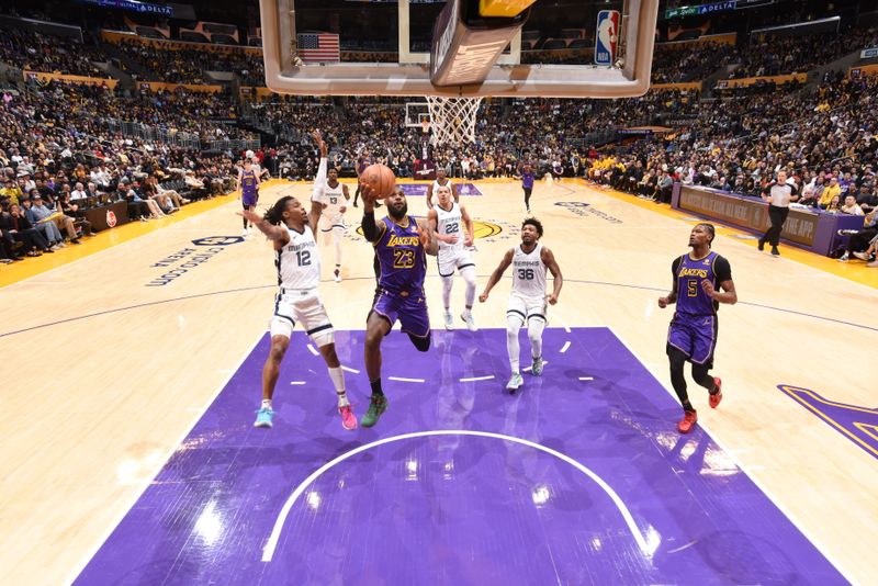 LOS ANGELES, CA - JANUARY 5:  LeBron James #23 of the Los Angeles Lakers goes to the basket during the game on January 5, 2024 at Crypto.Com Arena in Los Angeles, California. NOTE TO USER: User expressly acknowledges and agrees that, by downloading and/or using this Photograph, user is consenting to the terms and conditions of the Getty Images License Agreement. Mandatory Copyright Notice: Copyright 2024 NBAE (Photo by Andrew D. Bernstein/NBAE via Getty Images)