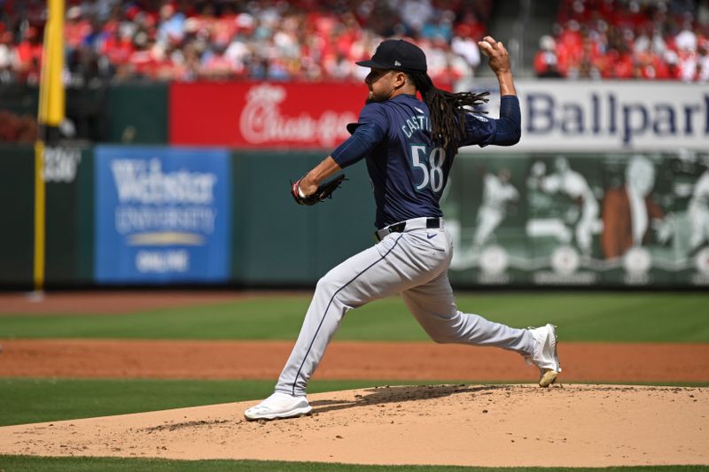 Mariners vs Cardinals: Julio Rodríguez Set to Shine at T-Mobile Park
