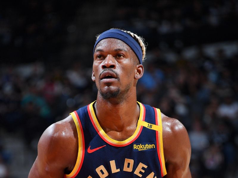 SAN ANTONIO, TX - MARCH 30: Jimmy Butler #10 of the Golden State Warriors shoots a free throw during the game against the San Antonio Spurs on March 30, 2025 at the Frost Bank Center in San Antonio, Texas. NOTE TO USER: User expressly acknowledges and agrees that, by downloading and or using this photograph, user is consenting to the terms and conditions of the Getty Images License Agreement. Mandatory Copyright Notice: Copyright 2025 NBAE (Photos by Michael Gonzales/NBAE via Getty Images)