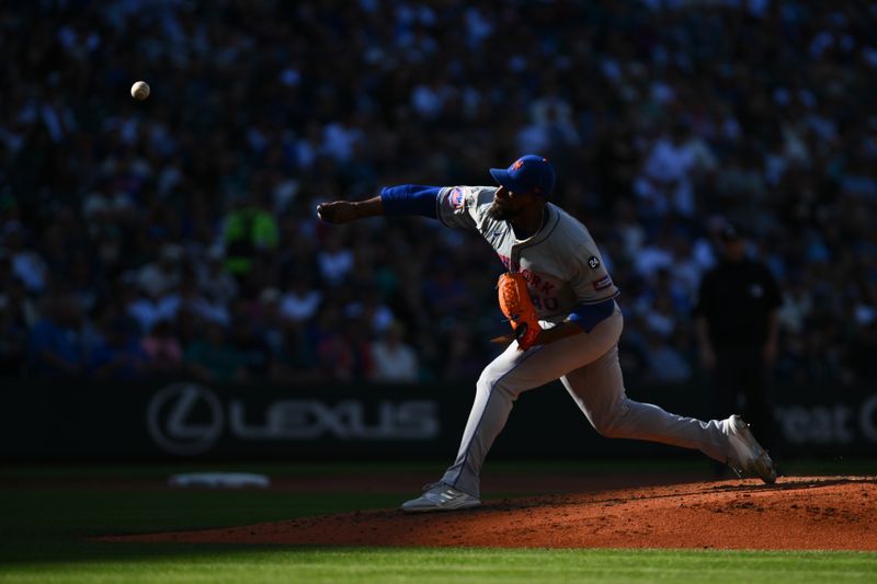 Aug 11, 2024; Seattle, Washington, USA; New York Mets starting pitcher Luis Severino (40) pitches to the Seattle Mariners during the fourth inning at T-Mobile Park. Mandatory Credit: Steven Bisig-USA TODAY Sports