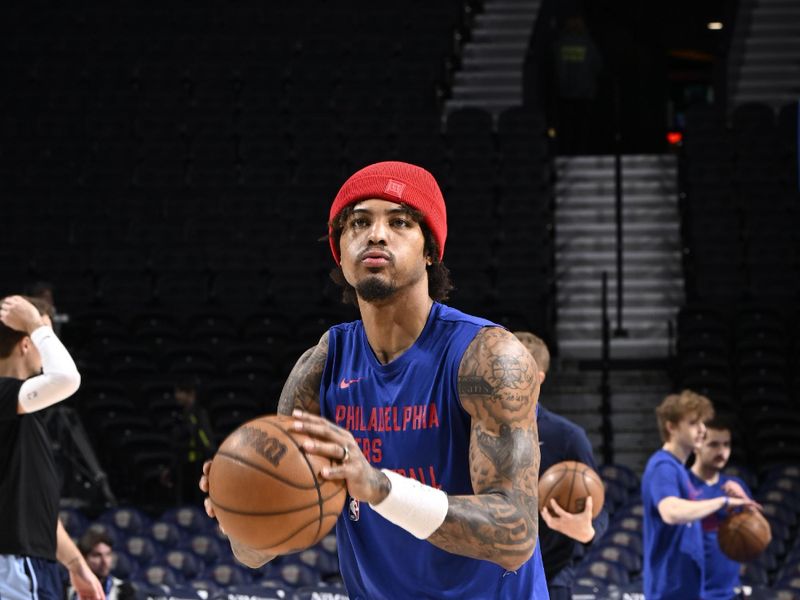 PHILADELPHIA, PA - MARCH 6: Kelly Oubre Jr. #9 of the Philadelphia 76ers warms up before the game against the Memphis Grizzlies on March 6, 2024 at the Wells Fargo Center in Philadelphia, Pennsylvania NOTE TO USER: User expressly acknowledges and agrees that, by downloading and/or using this Photograph, user is consenting to the terms and conditions of the Getty Images License Agreement. Mandatory Copyright Notice: Copyright 2024 NBAE (Photo by David Dow/NBAE via Getty Images)