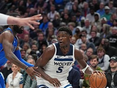 DALLAS, TX - DECEMBER 14: Anthony Edwards #5 of the Minnesota Timberwolves dribbles the ball during the game against the Dallas Mavericks on December 14, 2023 at the American Airlines Center in Dallas, Texas. NOTE TO USER: User expressly acknowledges and agrees that, by downloading and or using this photograph, User is consenting to the terms and conditions of the Getty Images License Agreement. Mandatory Copyright Notice: Copyright 2023 NBAE (Photo by Glenn James/NBAE via Getty Images)