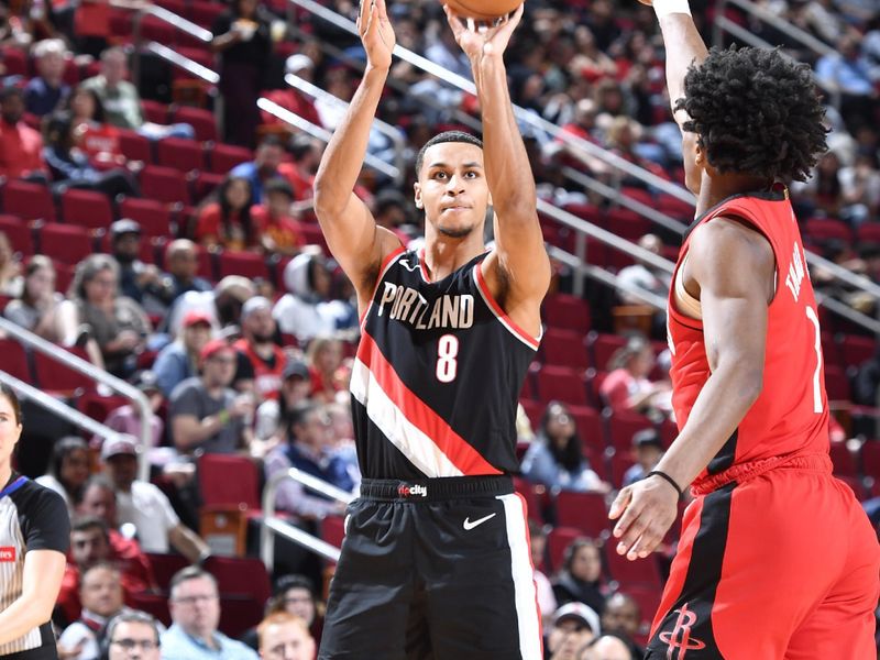 HOUSTON, TX - MARCH 25: Kris Murray #8 of the Portland Trail Blazers shoots the ball during the game against the Houston Rockets on March 25, 2024 at the Toyota Center in Houston, Texas. NOTE TO USER: User expressly acknowledges and agrees that, by downloading and or using this photograph, User is consenting to the terms and conditions of the Getty Images License Agreement. Mandatory Copyright Notice: Copyright 2024 NBAE (Photo by Logan Riely/NBAE via Getty Images)