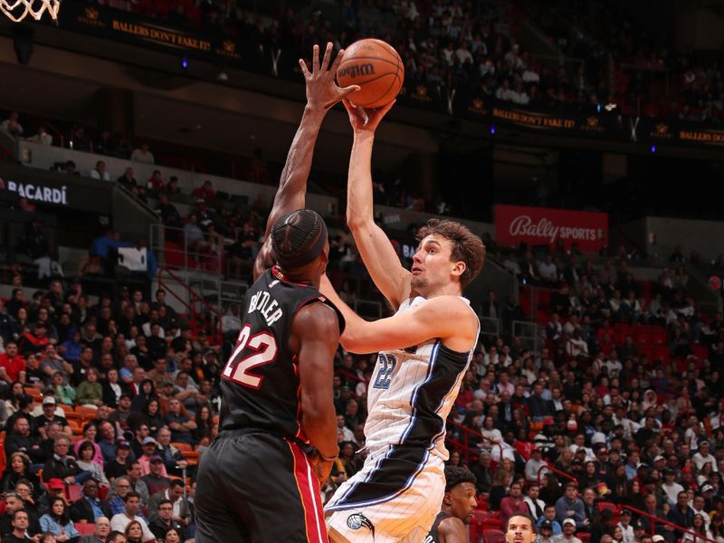 MIAMI, FL - FEBRUARY 6: Franz Wagner #22 of the Orlando Magic shoots the ball during the game against the Miami Heat on February 6, 2024 at Kaseya Center in Miami, Florida. NOTE TO USER: User expressly acknowledges and agrees that, by downloading and or using this Photograph, user is consenting to the terms and conditions of the Getty Images License Agreement. Mandatory Copyright Notice: Copyright 2024 NBAE (Photo by Issac Baldizon/NBAE via Getty Images)