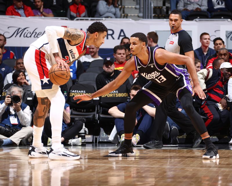 WASHINGTON, DC -? MARCH 21:  Keegan Murray #13 of the Sacramento Kings plays defense during the game  against Kyle Kuzma #33 of the Washington Wizards on March 21, 2024 at Capital One Arena in Washington, DC. NOTE TO USER: User expressly acknowledges and agrees that, by downloading and or using this Photograph, user is consenting to the terms and conditions of the Getty Images License Agreement. Mandatory Copyright Notice: Copyright 2024 NBAE (Photo by Kenny Giarla/NBAE via Getty Images)