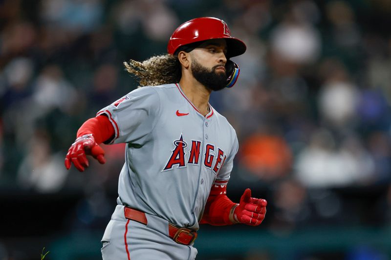 Sep 24, 2024; Chicago, Illinois, USA; Los Angeles Angels shortstop Jack Lopez (10) rounds the bases after hitting a solo home run against the Chicago White Sox during the eight inning at Guaranteed Rate Field. Mandatory Credit: Kamil Krzaczynski-Imagn Images