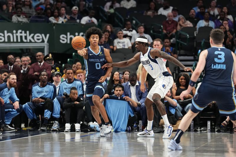 DALLAS, TX - OCTOBER 7: Jaylen Wells #0 of the Memphis Grizzlies passes the ball during the game against the Dallas Mavericks during the 2024 NBA Preseason on October 7, 2024 at dalAmerican Airlines Center in Dallas, Texas. NOTE TO USER: User expressly acknowledges and agrees that, by downloading and or using this photograph, User is consenting to the terms and conditions of the Getty Images License Agreement. Mandatory Copyright Notice: Copyright 2024 NBAE (Photo by Glenn James/NBAE via Getty Images)