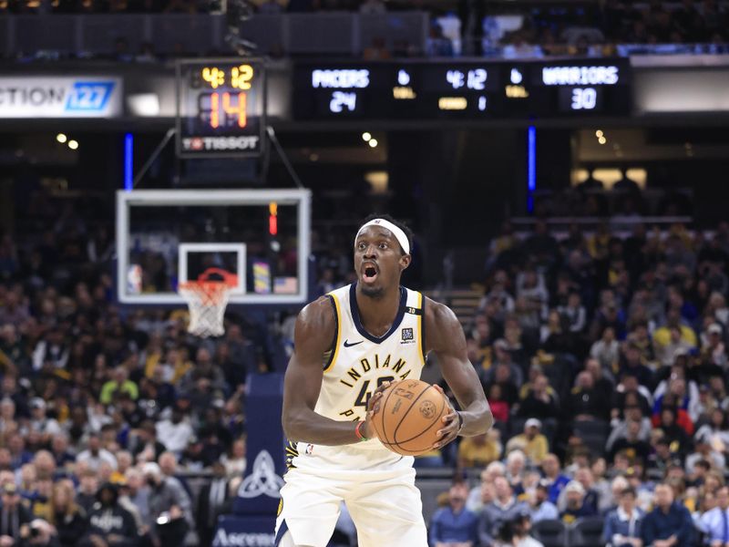 INDIANAPOLIS, IN - FEBRUARY 8:  Pascal Siakam #43 of the Indiana Pacers handles the ball during the game  on February 8, 2024  at Gainbridge Fieldhouse in Indianapolis, Indiana. NOTE TO USER: User expressly acknowledges and agrees that, by downloading and or using this Photograph, user is consenting to the terms and conditions of the Getty Images License Agreement. Mandatory Copyright Notice: Copyright 2024 NBAE (Photo by Justin Casterline/NBAE via Getty Images)