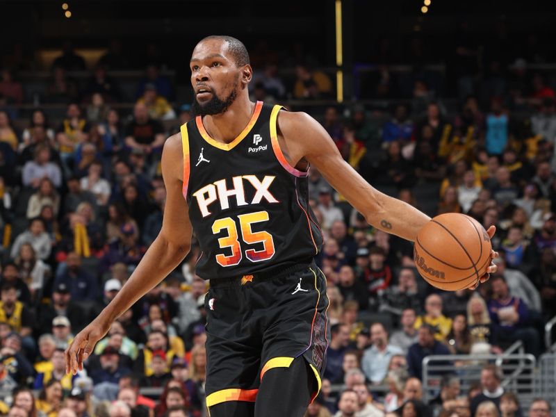 INDIANAPOLIS, IN - JANUARY 26:  Kevin Durant #35 of the Phoenix Suns handles the ball during the game  against the Indiana Pacers on January 26, 2024 at Gainbridge Fieldhouse in Indianapolis, Indiana. NOTE TO USER: User expressly acknowledges and agrees that, by downloading and or using this Photograph, user is consenting to the terms and conditions of the Getty Images License Agreement. Mandatory Copyright Notice: Copyright 2024 NBAE (Photo by Jeff Haynes/NBAE via Getty Images)