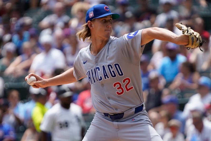 Jul 27, 2025; Chicago, Illinois, USA; Chicago Cubs pitcher Ben Brown (32) throws the ball against the Chicago White Sox during the first inning at Rate Field. Mandatory Credit: David Banks-Imagn Images