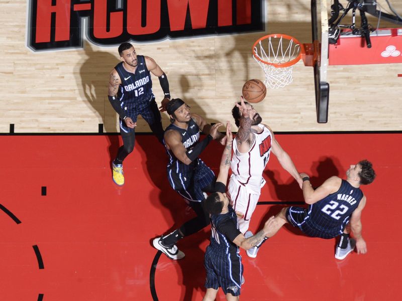 HOUSTON, TX - MARCH 10: Steven Adams #12 of the Houston Rockets shoots the ball during the game against the Orlando Magic on March 10, 2025 at the Toyota Center in Houston, Texas. NOTE TO USER: User expressly acknowledges and agrees that, by downloading and or using this photograph, User is consenting to the terms and conditions of the Getty Images License Agreement. Mandatory Copyright Notice: Copyright 2025 NBAE (Photo by Logan Riely/NBAE via Getty Images)