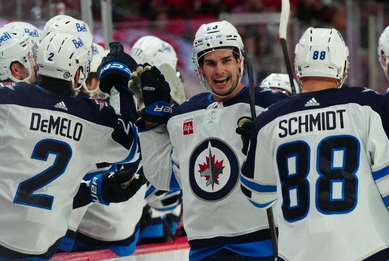 Jets Soar Past Hurricanes 5-3 in a Showdown at PNC Arena