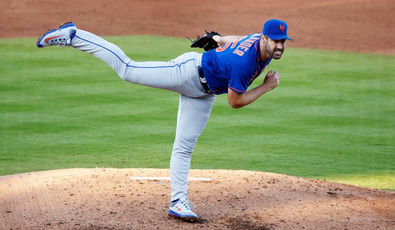 Mar 20, 2023; West Palm Beach, Florida, USA;  New York Mets starting pitcher Justin Verlander (35) pitches against the Washington Nationals during the third inning at The Ballpark of the Palm Beaches. Mandatory Credit: Rhona Wise-USA TODAY Sports