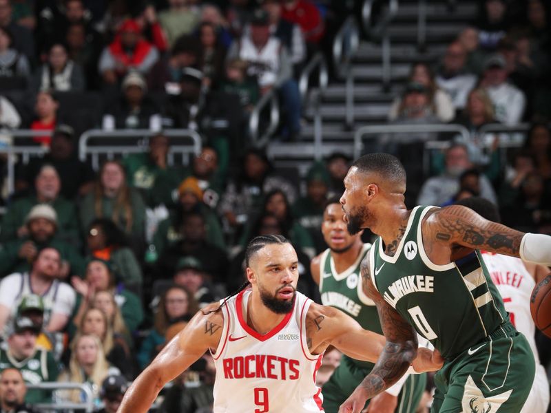 MILWAUKEE, WI - NOVEMBER 18: Dillon Brooks #9 of the Houston Rockets defends during the game against the Milwaukee Bucks on November 18, 2024 at the Fiserv Forum Center in Milwaukee, Wisconsin. NOTE TO USER: User expressly acknowledges and agrees that, by downloading and or using this Photograph, user is consenting to the terms and conditions of the Getty Images License Agreement. Mandatory Copyright Notice: Copyright 2024 NBAE (Photo by Gary Dineen/NBAE via Getty Images).