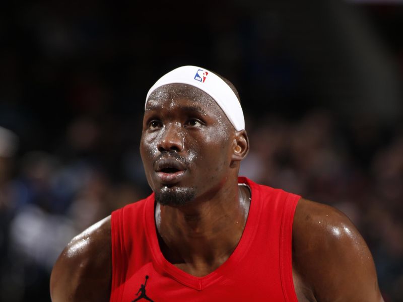 PORTLAND, OR - MARCH 6: Duop Reath #26 of the Portland Trail Blazers prepares to shoot a free throw during the game against the Oklahoma City Thunder on March 6, 2024 at the Moda Center Arena in Portland, Oregon. NOTE TO USER: User expressly acknowledges and agrees that, by downloading and or using this photograph, user is consenting to the terms and conditions of the Getty Images License Agreement. Mandatory Copyright Notice: Copyright 2024 NBAE (Photo by Cameron Browne/NBAE via Getty Images)