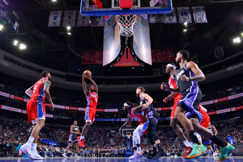 PHILADELPHIA, PA - JANUARY 12:  Tyrese Maxey #0 of the Philadelphia 76ers grabs the rebound during the game on January 12, 2024 at the Wells Fargo Center in Philadelphia, Pennsylvania NOTE TO USER: User expressly acknowledges and agrees that, by downloading and/or using this Photograph, user is consenting to the terms and conditions of the Getty Images License Agreement. Mandatory Copyright Notice: Copyright 2024 NBAE (Photo by Jesse D. Garrabrant/NBAE via Getty Images)