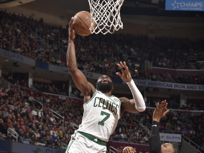 CLEVELAND, OH - MARCH 5: Jaylen Brown #7 of the Boston Celtics drives to the basket during the game against the Cleveland Cavaliers on March 5, 2024 at Rocket Mortgage FieldHouse in Cleveland, Ohio. NOTE TO USER: User expressly acknowledges and agrees that, by downloading and/or using this Photograph, user is consenting to the terms and conditions of the Getty Images License Agreement. Mandatory Copyright Notice: Copyright 2024 NBAE (Photo by David Liam Kyle/NBAE via Getty Images)