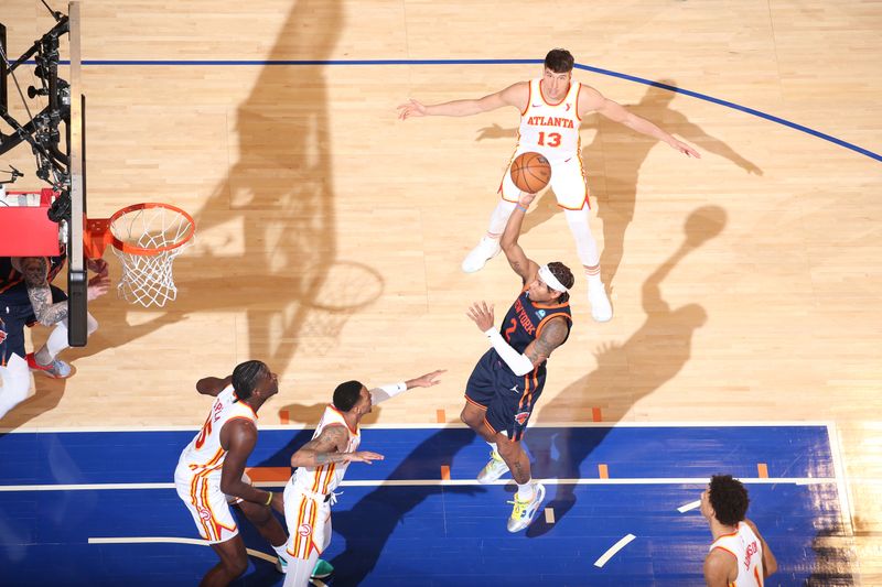 NEW YORK, NY - MARCH 5: Miles McBride #2 of the New York Knicks drives to the basket during the game against the Atlanta Hawks on March 5, 2024 at Madison Square Garden in New York City, New York.  NOTE TO USER: User expressly acknowledges and agrees that, by downloading and or using this photograph, User is consenting to the terms and conditions of the Getty Images License Agreement. Mandatory Copyright Notice: Copyright 2024 NBAE  (Photo by Nathaniel S. Butler/NBAE via Getty Images)