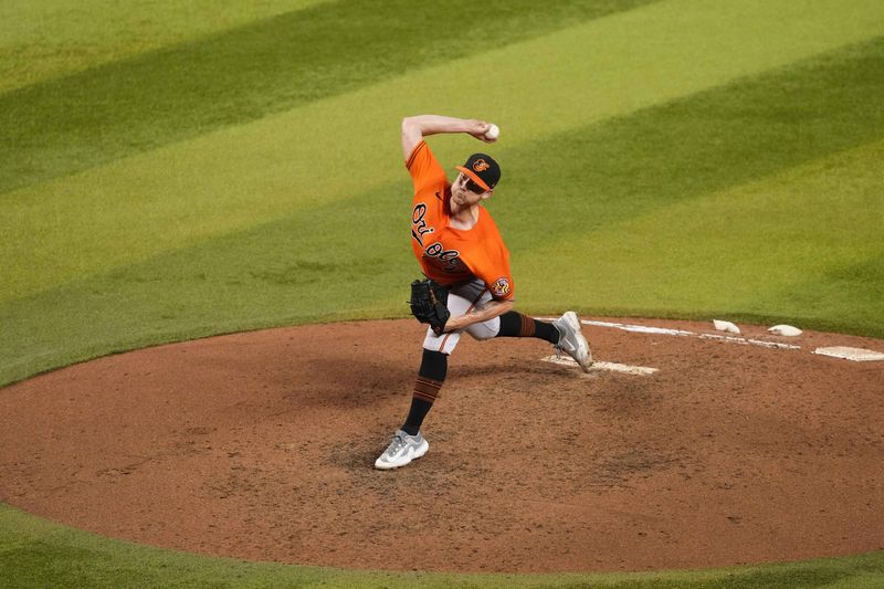 Sep 2, 2023; Phoenix, Arizona, USA; Baltimore Orioles starting pitcher Kyle Bradish (39) pitches against the Arizona Diamondbacks during the seventh inning at Chase Field. Mandatory Credit: Joe Camporeale-USA TODAY Sports