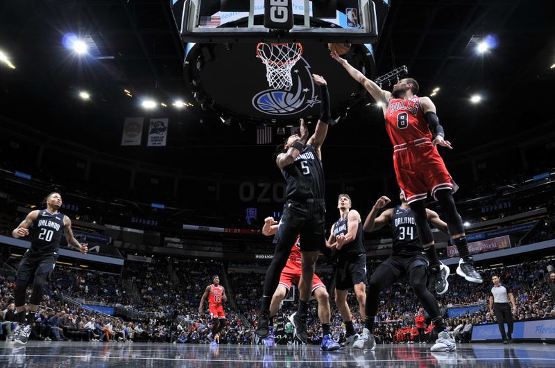 ORLANDO, FL - JANUARY 28: Zach LaVine #8 of the Chicago Bulls drives to the basket during the game against the Orlando Magic on January 28, 2023 at Amway Center in Orlando, Florida. NOTE TO USER: User expressly acknowledges and agrees that, by downloading and or using this photograph, User is consenting to the terms and conditions of the Getty Images License Agreement. Mandatory Copyright Notice: Copyright 2023 NBAE (Photo by Fernando Medina/NBAE via Getty Images)