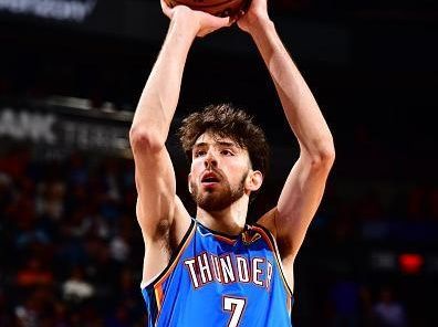 PHOENIX, AZ - NOVEMBER 12: Chet Holmgren #7 of the Oklahoma City Thunder shoots a free throw during the game against the Phoenix Suns on November 12, 2023 at Footprint Center in Phoenix, Arizona. NOTE TO USER: User expressly acknowledges and agrees that, by downloading and or using this photograph, user is consenting to the terms and conditions of the Getty Images License Agreement. Mandatory Copyright Notice: Copyright 2023 NBAE (Photo by Barry Gossage/NBAE via Getty Images)