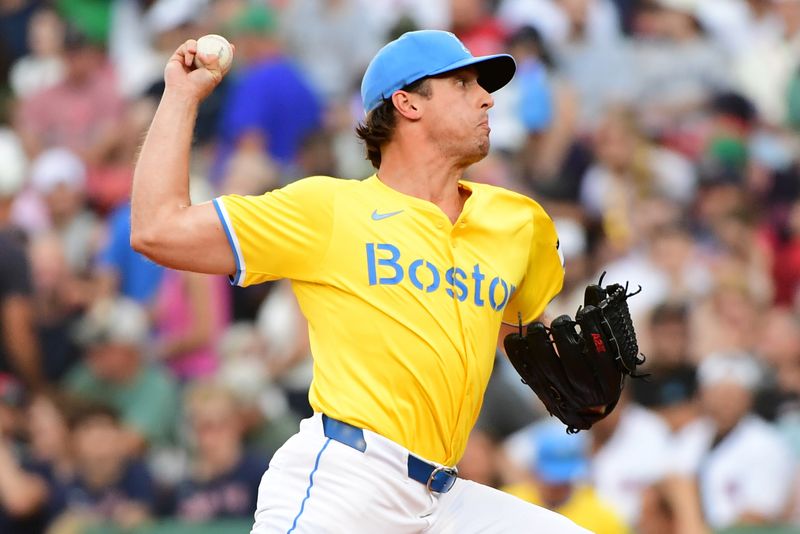 Aug 24, 2024; Boston, Massachusetts, USA;  Boston Red Sox relief pitcher Lucas Sims (39) pitches during the seventh inning against the Arizona Diamondbacks at Fenway Park. Mandatory Credit: Bob DeChiara-USA TODAY Sports