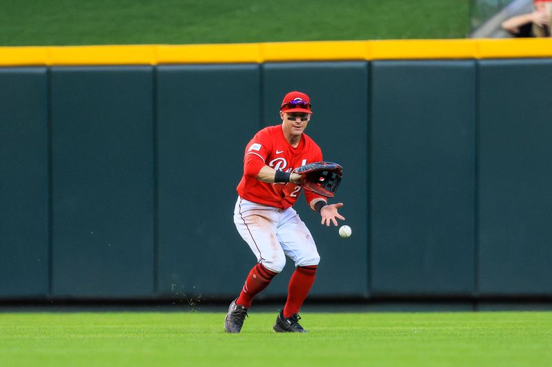 Sep 2, 2024; Cincinnati, Ohio, USA; Cincinnati Reds outfielder TJ Friedl (29) fields the ball hit by Houston Astros outfielder Jason Heyward (not pictured) in the ninth inning at Great American Ball Park. Mandatory Credit: Katie Stratman-USA TODAY Sports