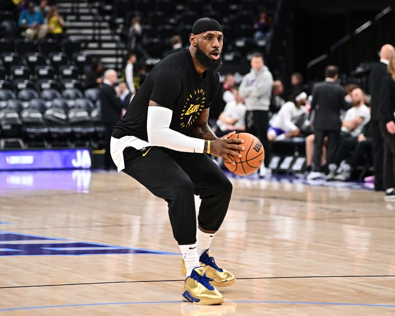 SALT LAKE CITY, UT - DECEMBER 1: LeBron James #23 of the Los Angeles Lakers warms up before the game against the Utah Jazz on December 1, 2024 at Delta Center in Salt Lake City, Utah. NOTE TO USER: User expressly acknowledges and agrees that, by downloading and or using this Photograph, User is consenting to the terms and conditions of the Getty Images License Agreement. Mandatory Copyright Notice: Copyright 2024 NBAE (Photo by Jamie Sabau/NBAE via Getty Images)