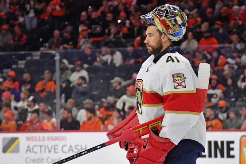 Mar 24, 2024; Philadelphia, Pennsylvania, USA; Florida Panthers goaltender Anthony Stolarz (41) against the Philadelphia Flyers during the first period at Wells Fargo Center. Mandatory Credit: Eric Hartline-USA TODAY Sports