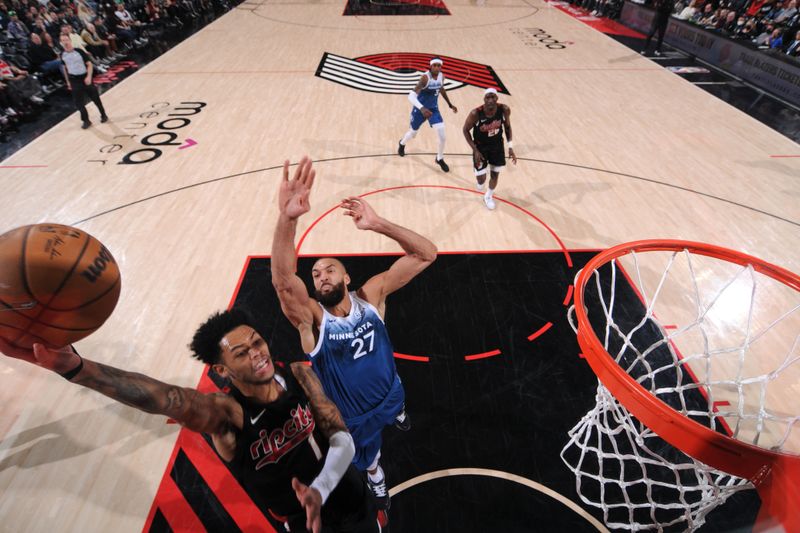 PORTLAND, OR - FEBRUARY 15: Anfernee Simons #1 of the Portland Trail Blazers drives to the basket during the game against the Minnesota Timberwolves on February 15, 2024 at the Moda Center Arena in Portland, Oregon. NOTE TO USER: User expressly acknowledges and agrees that, by downloading and or using this photograph, user is consenting to the terms and conditions of the Getty Images License Agreement. Mandatory Copyright Notice: Copyright 2024 NBAE (Photo by Cameron Browne/NBAE via Getty Images)