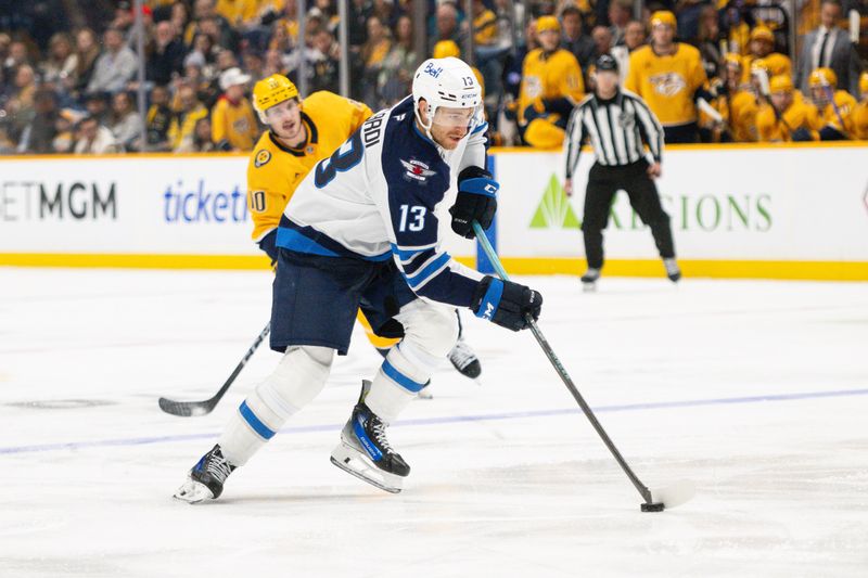 Winnipeg Jets Navigate Through Nashville Predators' Territory in Latest Encounter