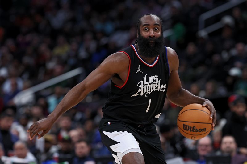 WASHINGTON, DC - JANUARY 31: James Harden #1 of the LA Clippers dribbles against the Washington Wizards at Capital One Arena on January 31, 2024 in Washington, DC. NOTE TO USER: User expressly acknowledges and agrees that, by downloading and or using this photograph, User is consenting to the terms and conditions of the Getty Images License Agreement. (Photo by Patrick Smith/Getty Images)