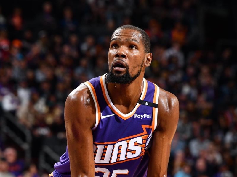 PHOENIX, AZ - NOVEMBER 2: Kevin Durant #35 of the Phoenix Suns shoots a free throw during the game against the Portland Trail Blazers on November 2, 2024 at Footprint Center in Phoenix, Arizona. NOTE TO USER: User expressly acknowledges and agrees that, by downloading and or using this photograph, user is consenting to the terms and conditions of the Getty Images License Agreement. Mandatory Copyright Notice: Copyright 2024 NBAE (Photo by Barry Gossage/NBAE via Getty Images)