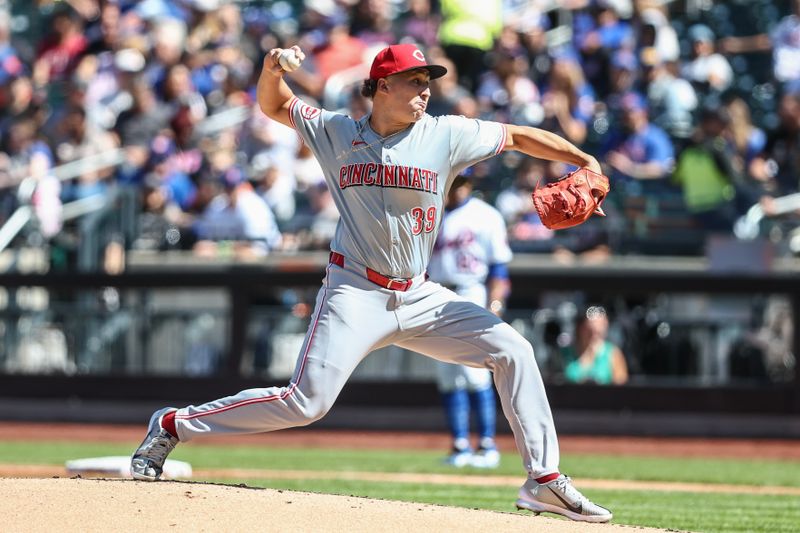 Sep 8, 2024; New York City, New York, USA;  Cincinnati Reds starting pitcher Julian Aguiar (39) pitches in the first inning against the New York Mets at Citi Field. Mandatory Credit: Wendell Cruz-Imagn Images